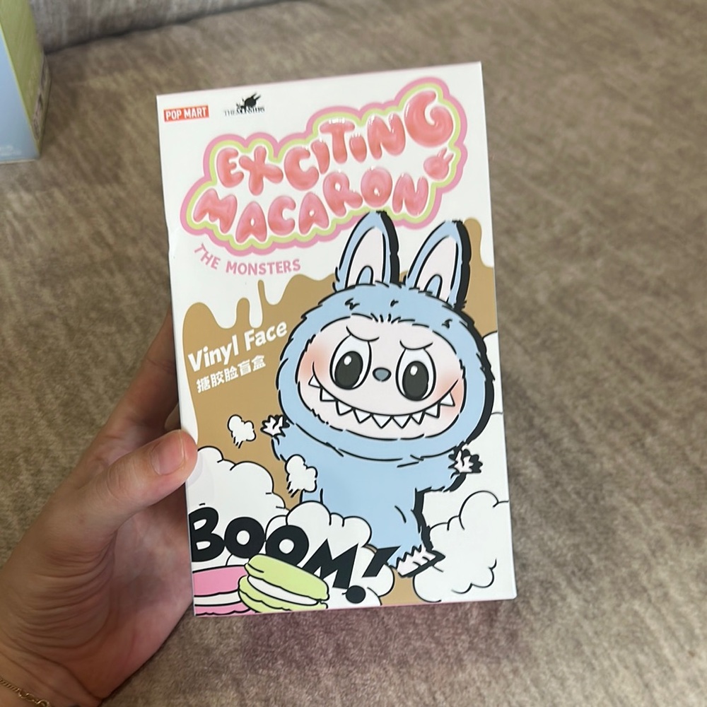 Exciting Macaron Vinyl Face Figure
